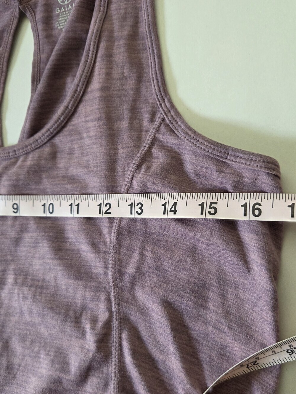 GAIAM Mauve Heather Racerback Tank Top Medium - Picture 4 of 7